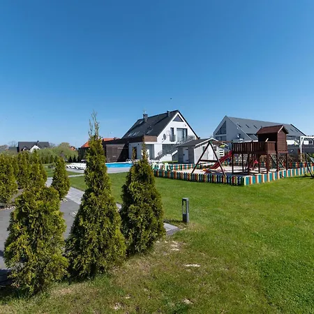 Pet Friendly In Apartament Nowecin