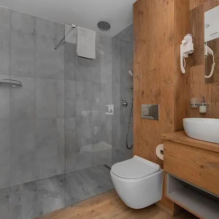 Awesome In With Sauna Апартаменты